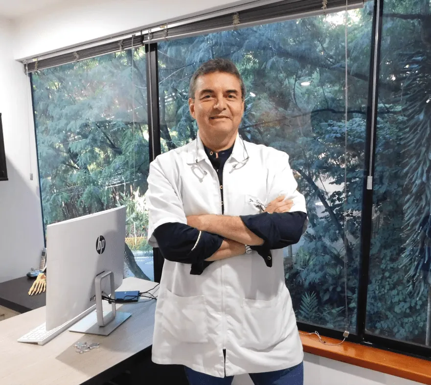 Dr. Sergio Monsalve Velásquez